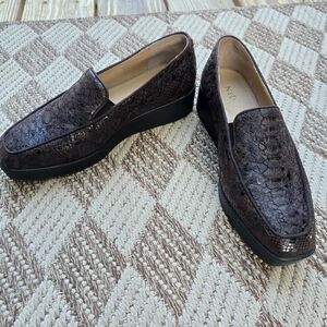 Brown Snake/Allegator Textured Women's Loafers